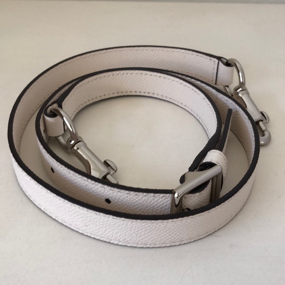 COPY - Coach Hobo Tote - Picture 4 of 5